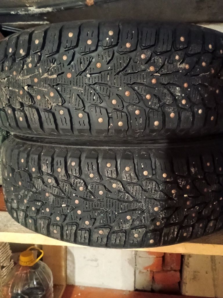 Продам шины б/у 135000