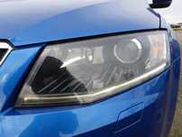 Far Faruri Octavia 3 VRS Bixenon Adaptiv cu Led originale , complete