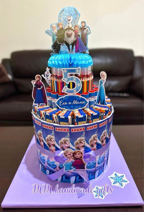 Картонени торти / бутафорна торта