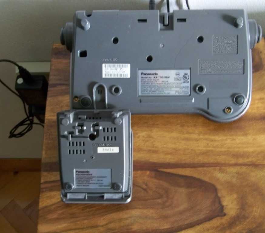 Безжичен стационарен телефон Panasonic KXTG-5110