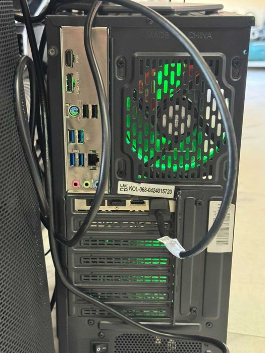 Gaming PC - AMD RADEON RX 6600, 16GB RAM, 1TB SSD, AMD Ryzen 5 5500