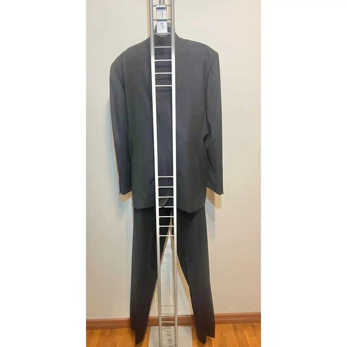 Костюм Loro Piana 56 IT Super 120s нов с етикет, 3 копчета