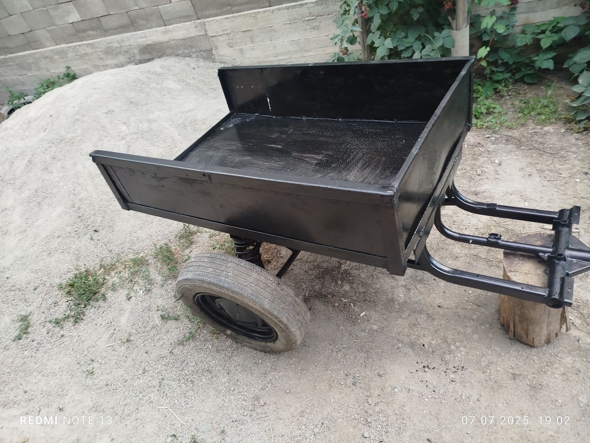 Продам маленьки прицеп