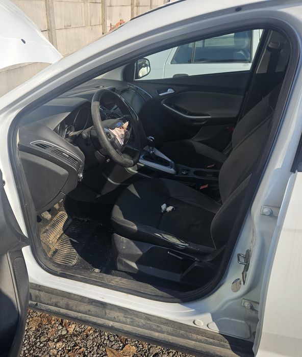 Ford focus avariat