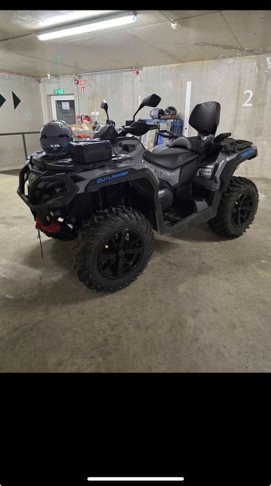 CAN am dps 1000cc 2023