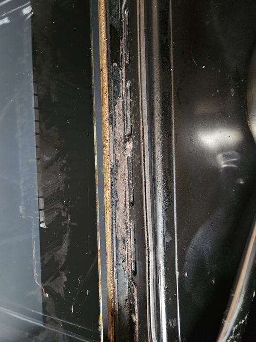 Фурна за вграждане в комплект с керамичен плот марка IGNIS