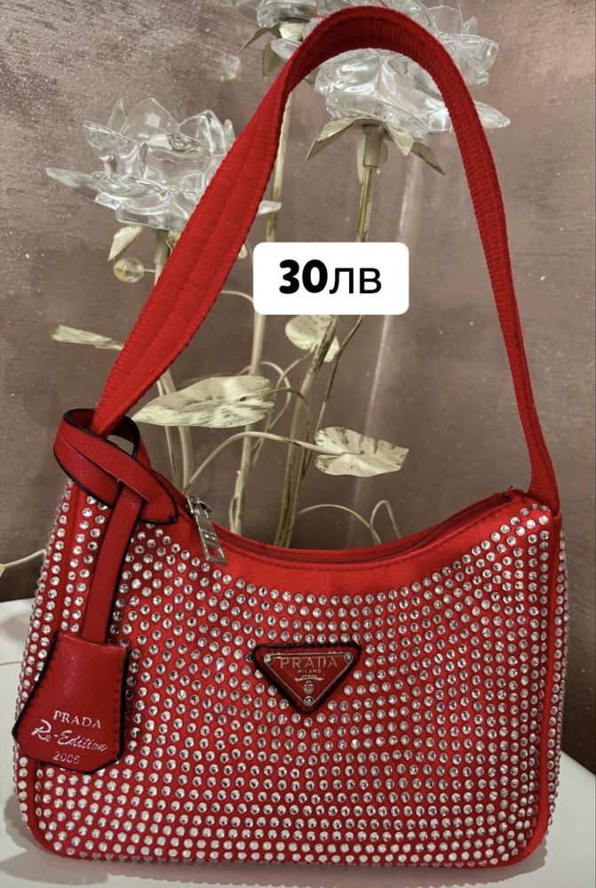 Намалени чанти gucci valentino miu miu michael kors