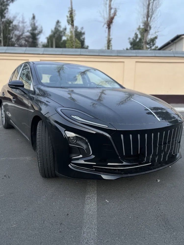 Срочно сотилади HONQI 450 full