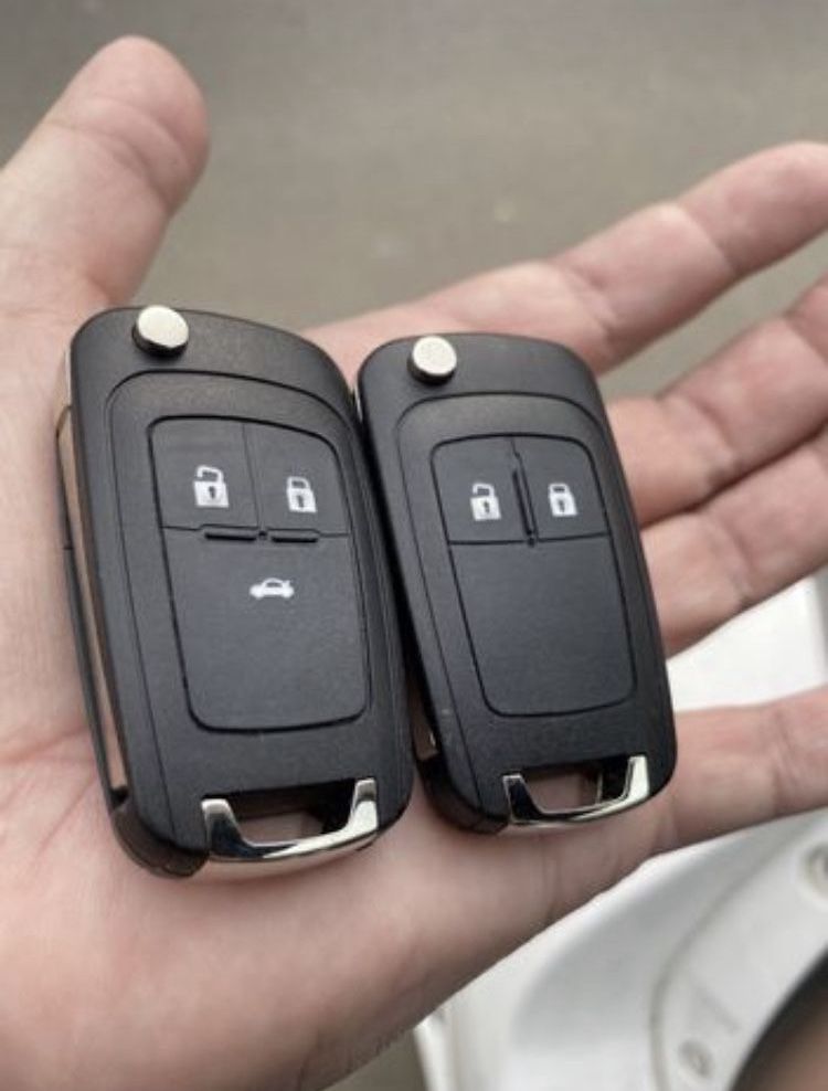 Carcasa cheie Opel Astra J, Opel Insignia cu 3 butoane tip briceag