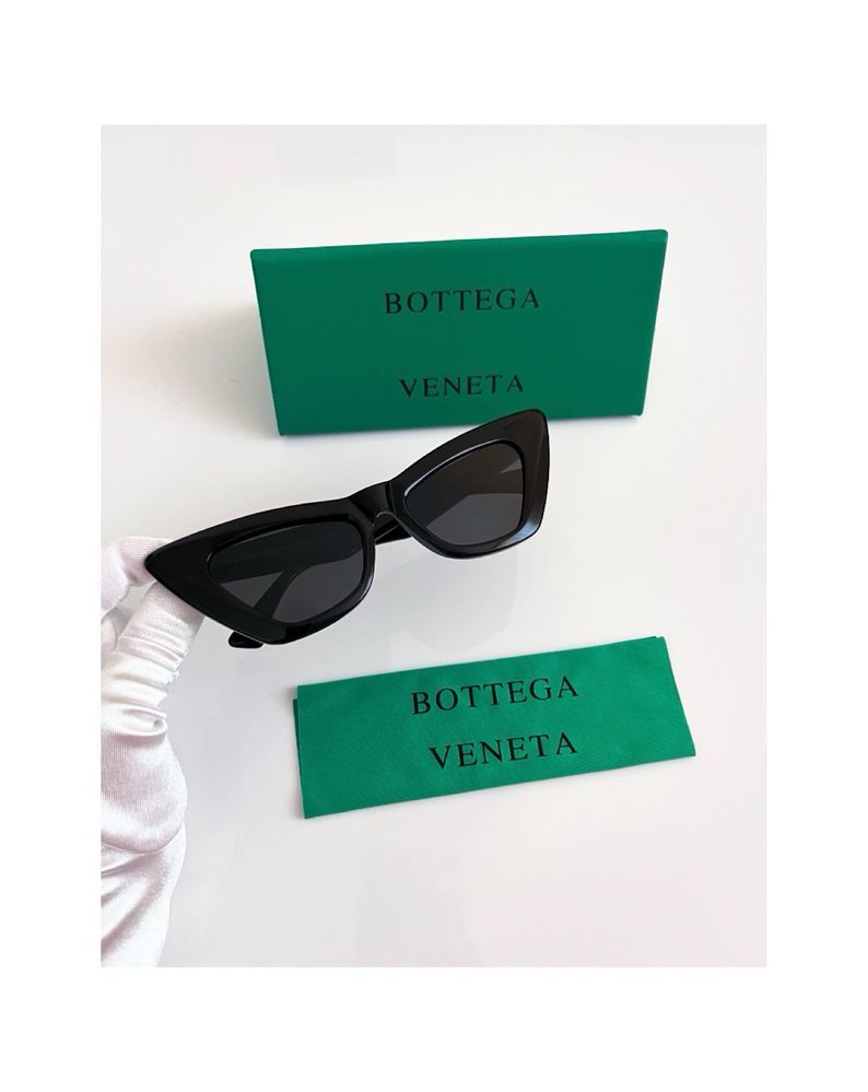 Bottega Veneta Cat Eye слънчеви очила New Season