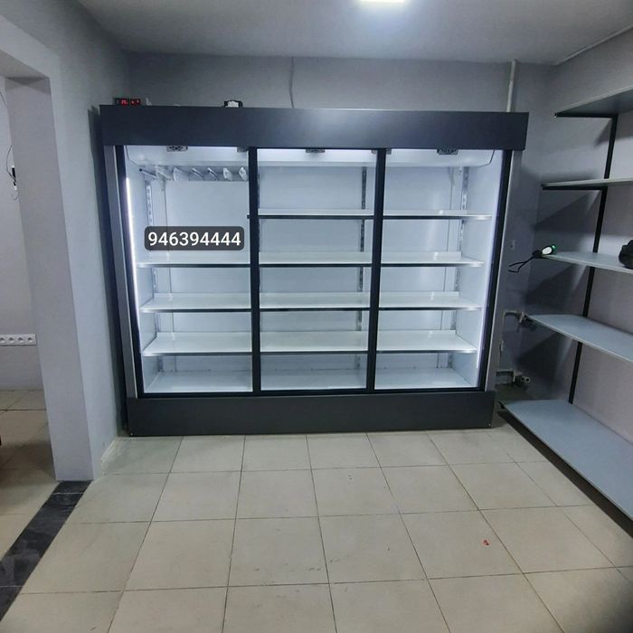 витрина холодильник
