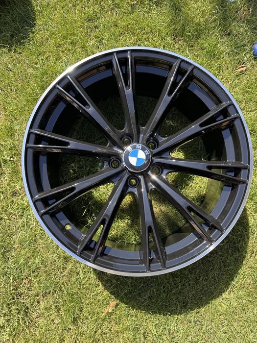 Jante BMW 19 x 8,5 5x112 offset 32