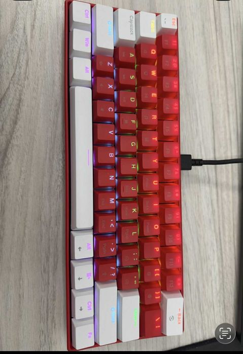 Механична Клавиатура