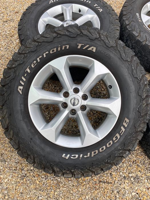 17 Цола 6 х 114.3 мм Нисан Навара , Патфайндер , Nissan Navara