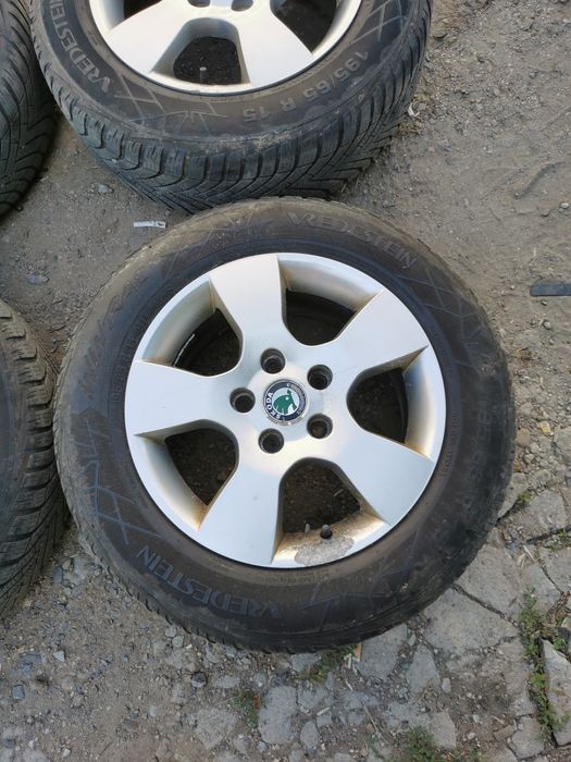 15 ки алуминиеви джанти 5х112 със зимни гуми /seat/audi/skoda/vw