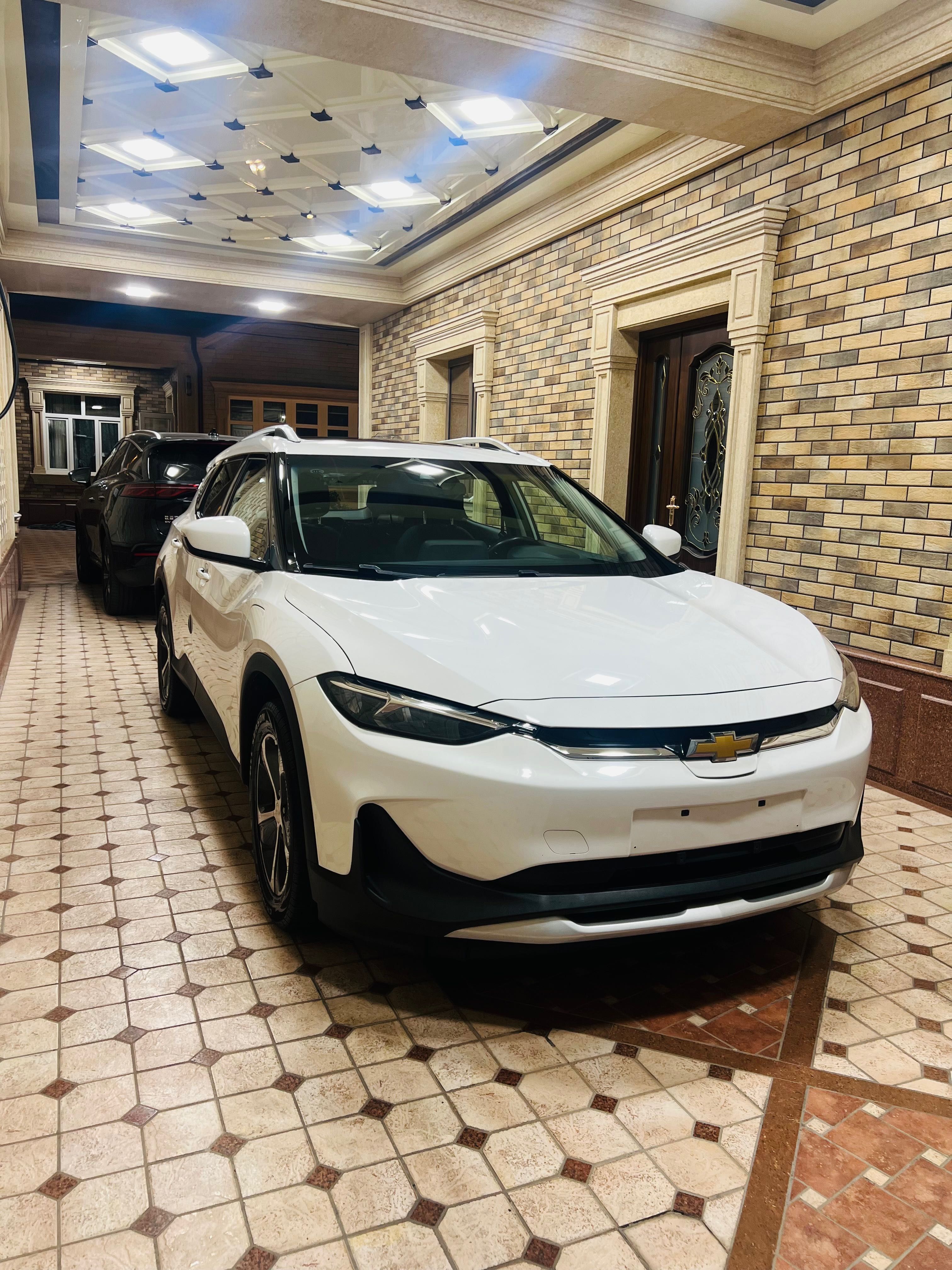 Продаю свой Chevrolet Menlo EV