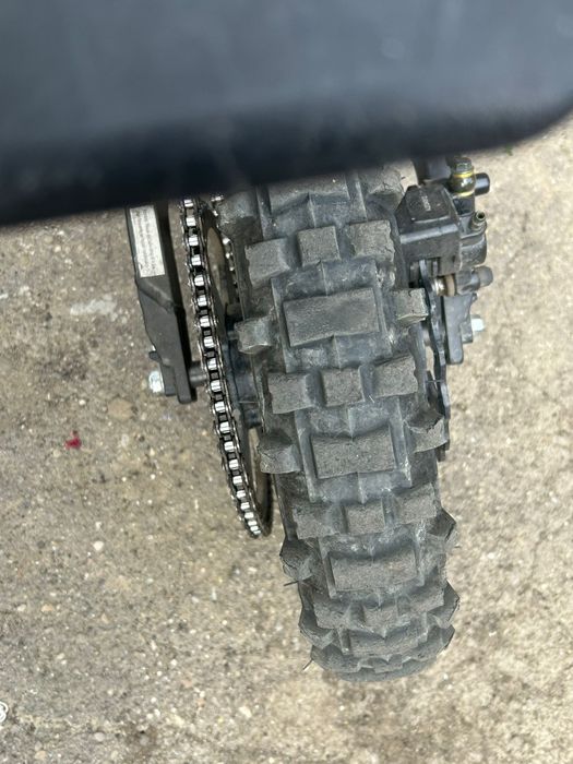 Vând motocicleta electrica Tuttio