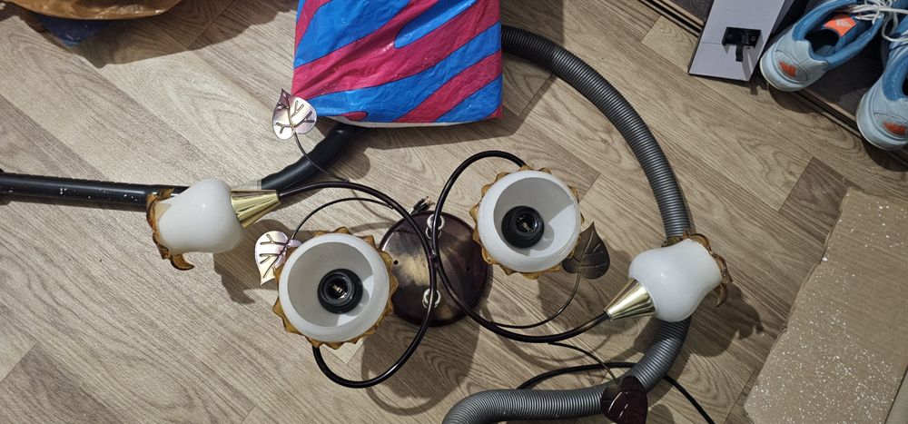 Люстра в комнату