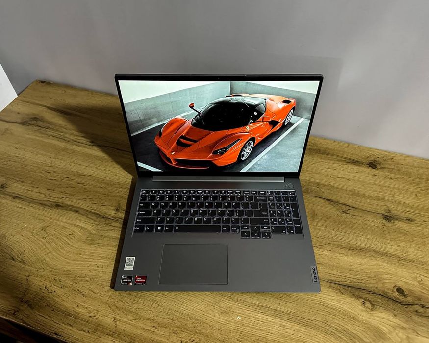 Lenovo Thinkbook G6 kuchli noutbook