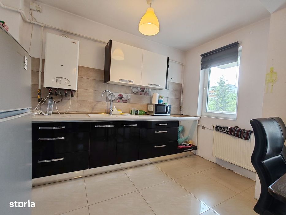 Garsoniera Gavana 3, bloc nou, 35 mp, etaj 3, centrala