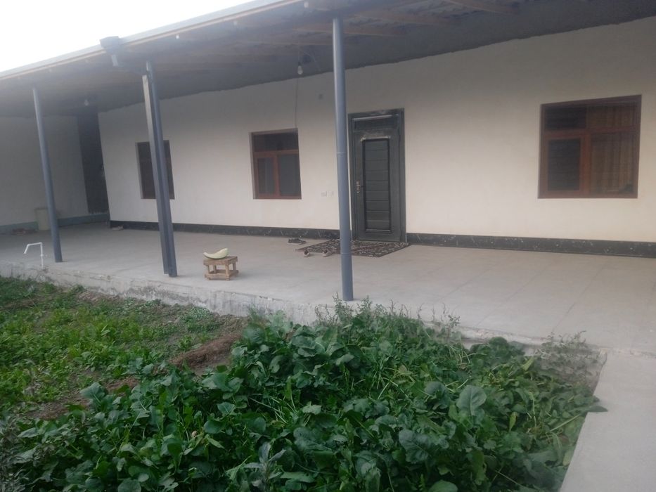 Уй сотилади таёр холатда