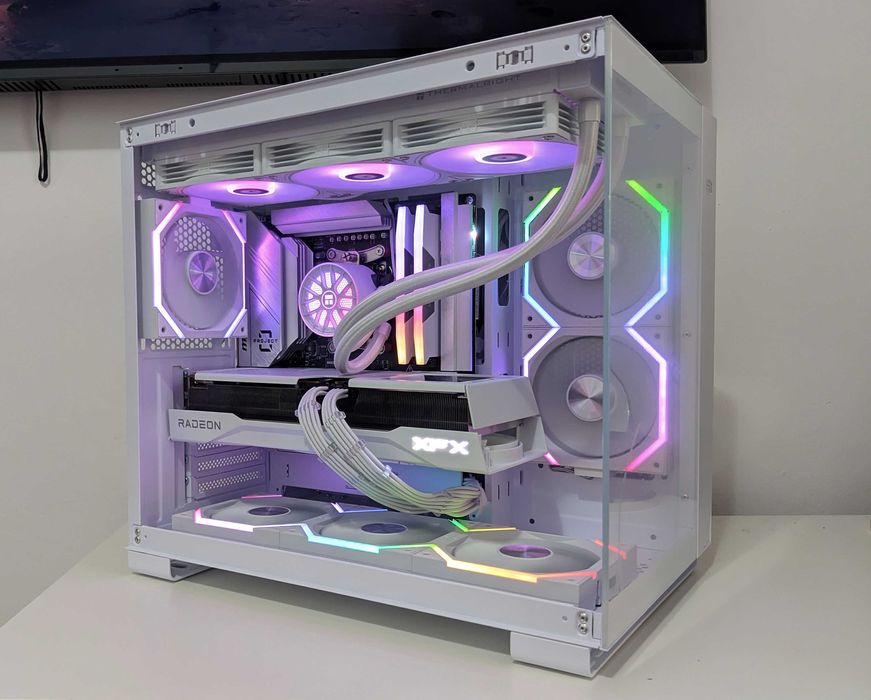 PC Ryzen 7 9800X3D RX 9070XT 32GB DDR5 1TB NVMe