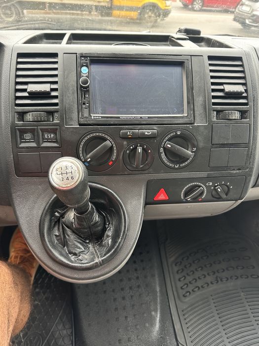 Vw Transporter T5/2006/2.5TDI/8+1Locuri/Navi/Clima/Fiscal-4.990€