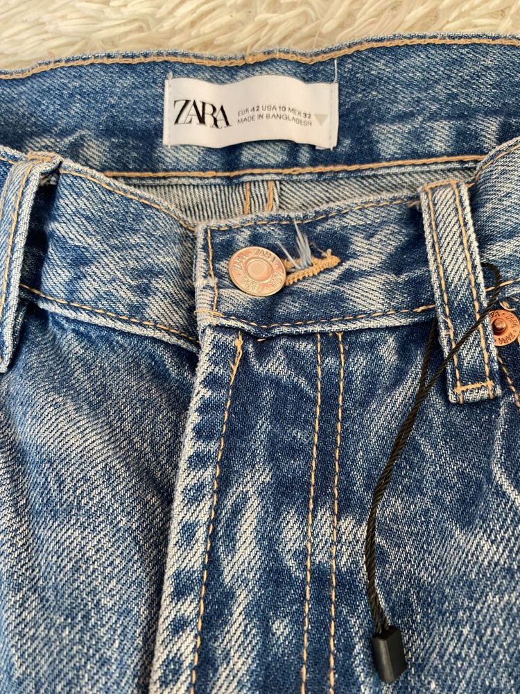 Джинсы Zara