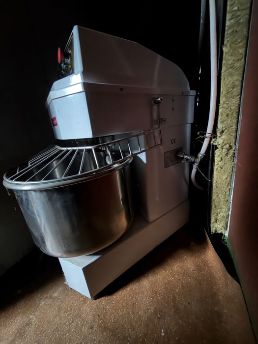 Malaxor 30 litri nou