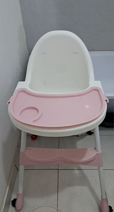 Столик для кормления