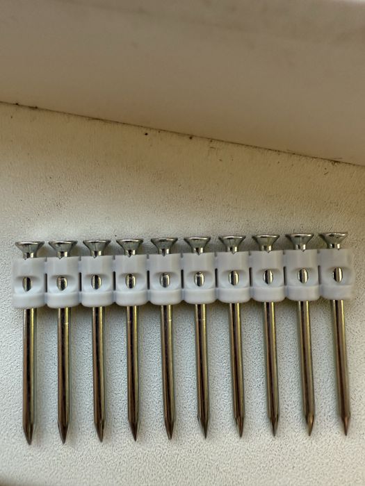 Пирони за бетон машини + газ