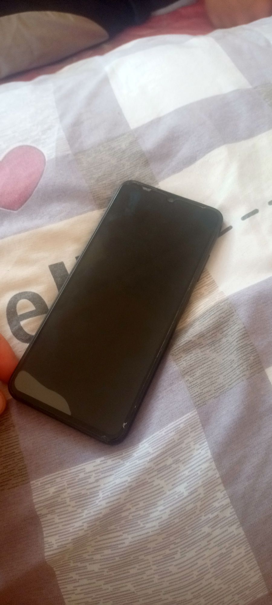 Samsung a05 satiladi