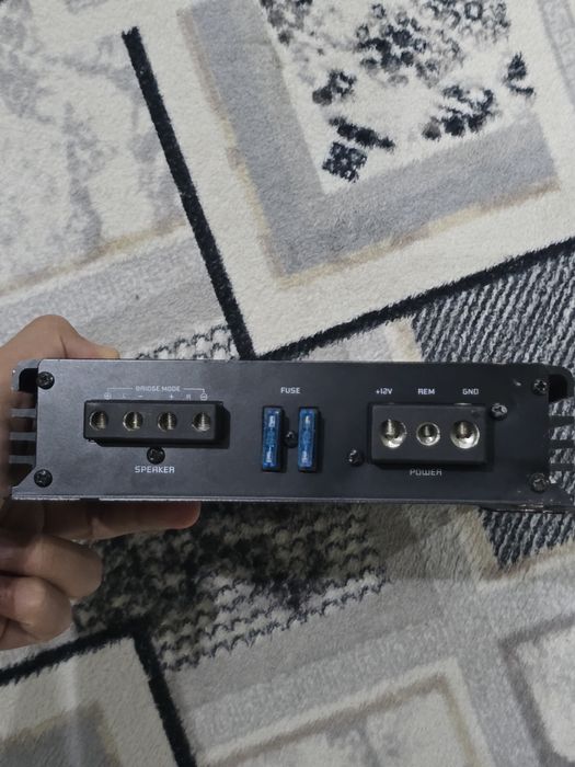 Продавам усилвател