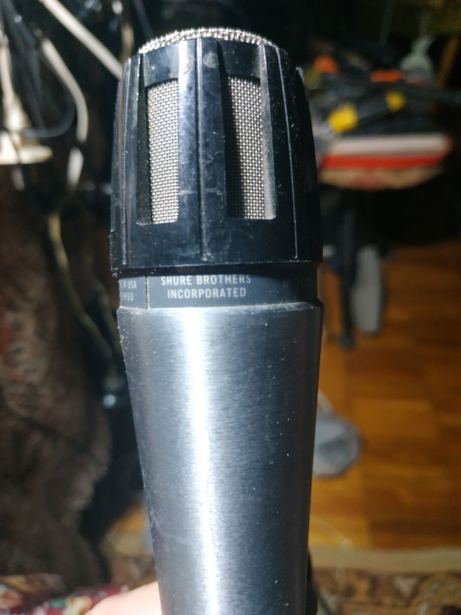 Микрофоны  shure и sony