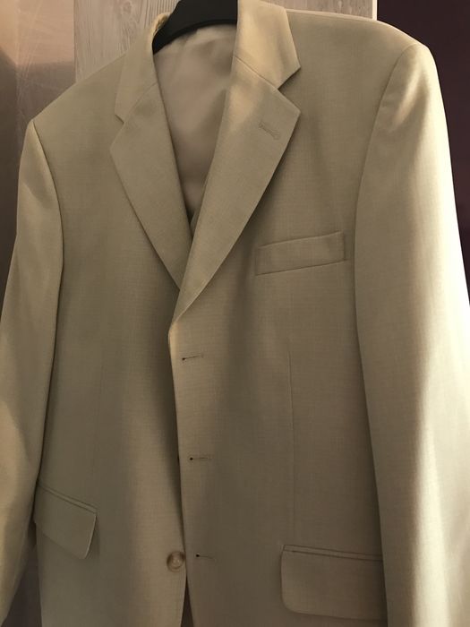 Vand costum barbatesc