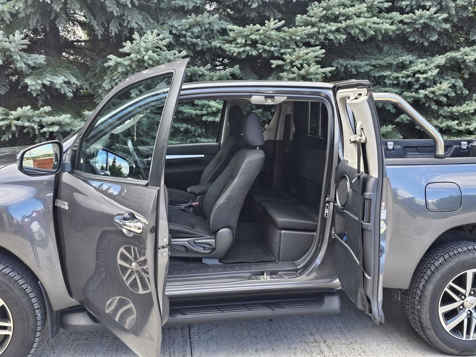Vand Toyota Hilux Extra-cab