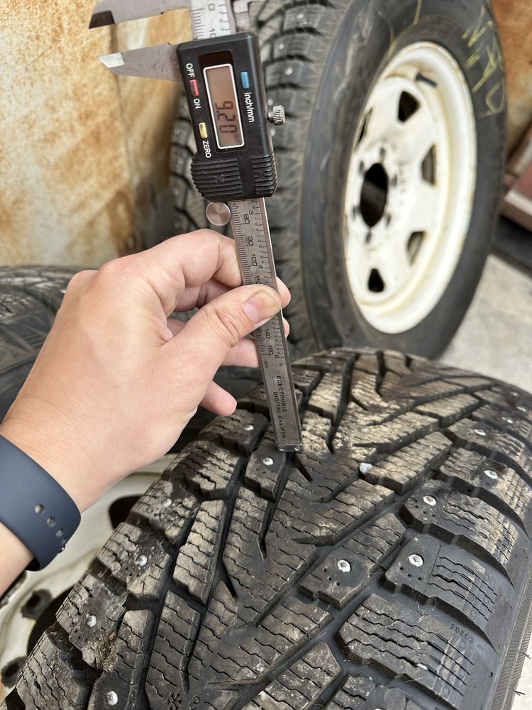 Зимни гуми с джанти за Toyota 4x4 6x139.7
