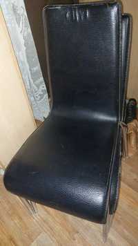 4 стула чёрных с металлические ножками