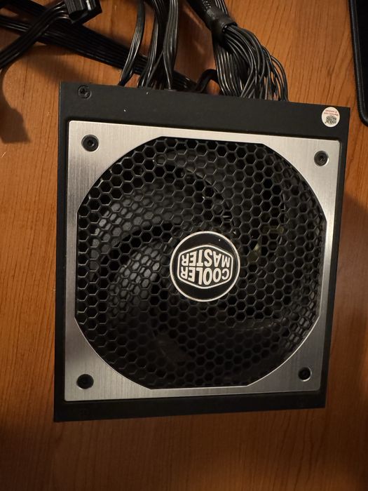 1000w Захранване Cooler Master RS-A00-AFBA-G1