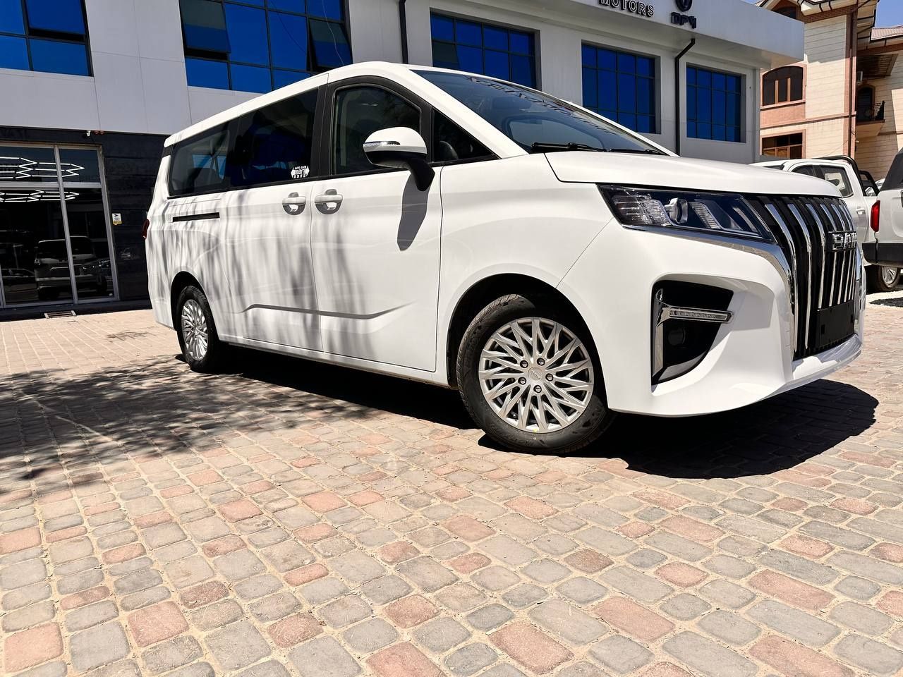 BAW M7 miniveni camfort 9 o'rindiqli рассрочка хизмати бор
