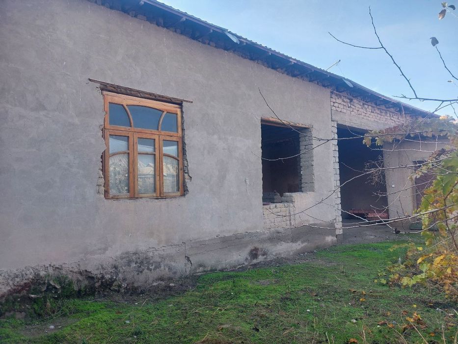 Uy sotiladi sirochni