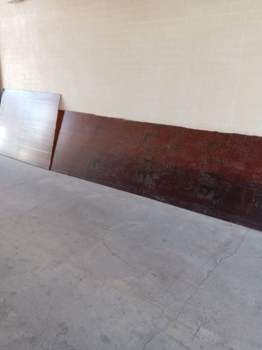 Срочно продам Лексан 6.90 метров