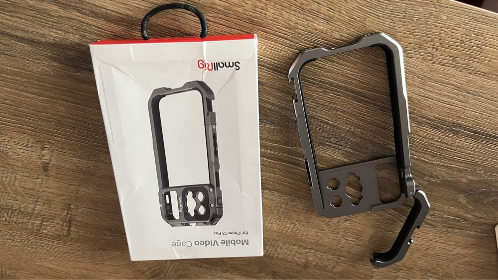 SmallRig Cage pentru iPhone 13 Pro