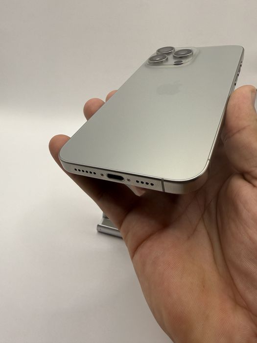 Iphone 15 pro Max 1Tb 4 cicluri de incarcre