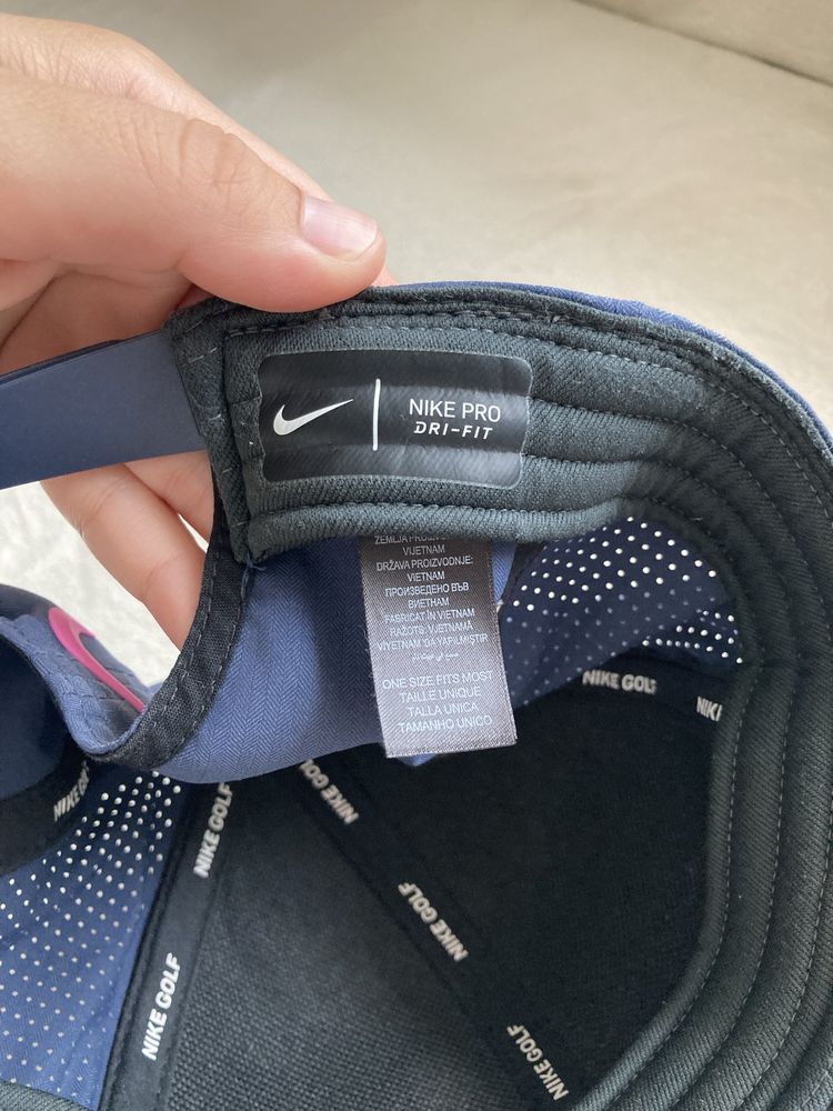 Шапка на Nike оригинална
