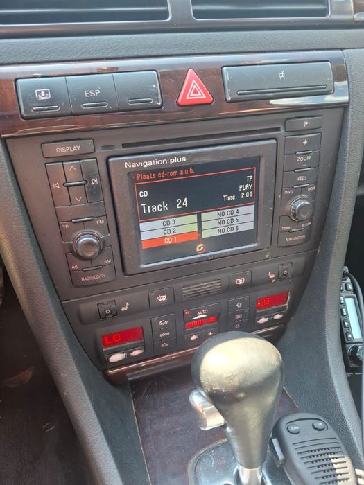 Vând Audi a 6 an 2004