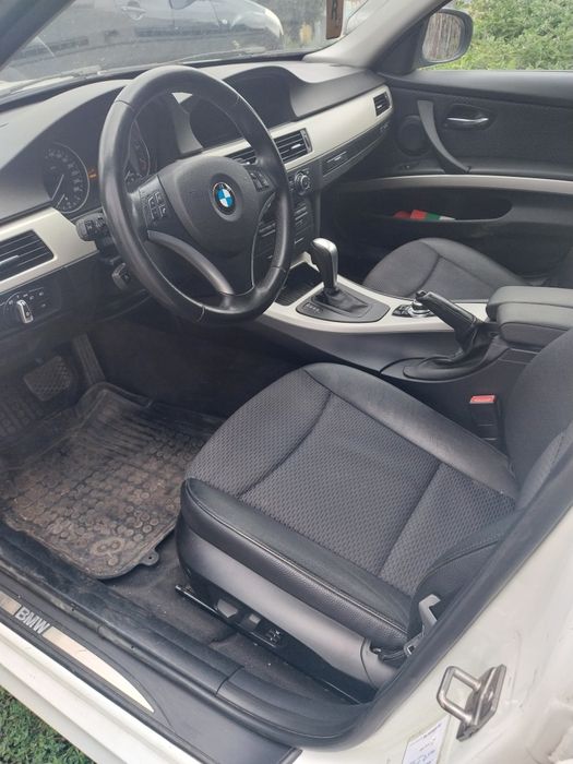 Перфектен Черен ел. кожен салон с мемори  Ляв Волан BMW E91 LCI FACE