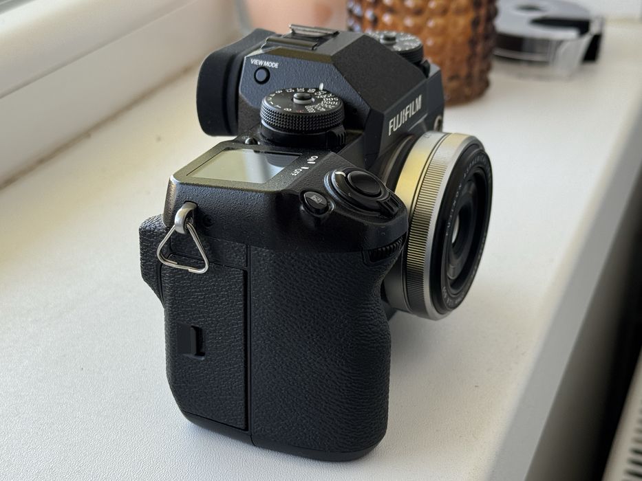 Kit Camera Foto Fujifilm XH1 + Fuji XF 27mm 499 cadre Mirrorless