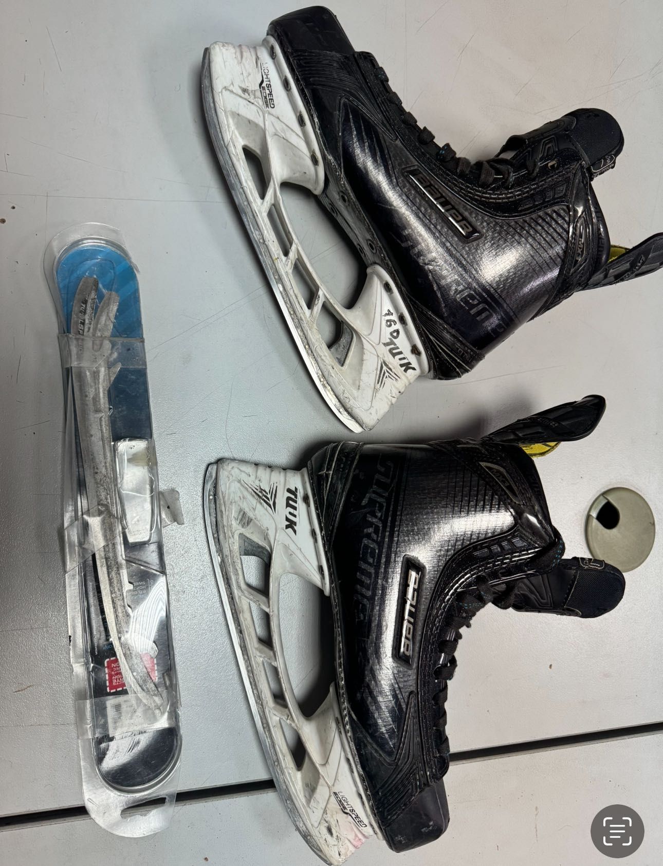 Кънки за хокей на лед CCM / Bauer