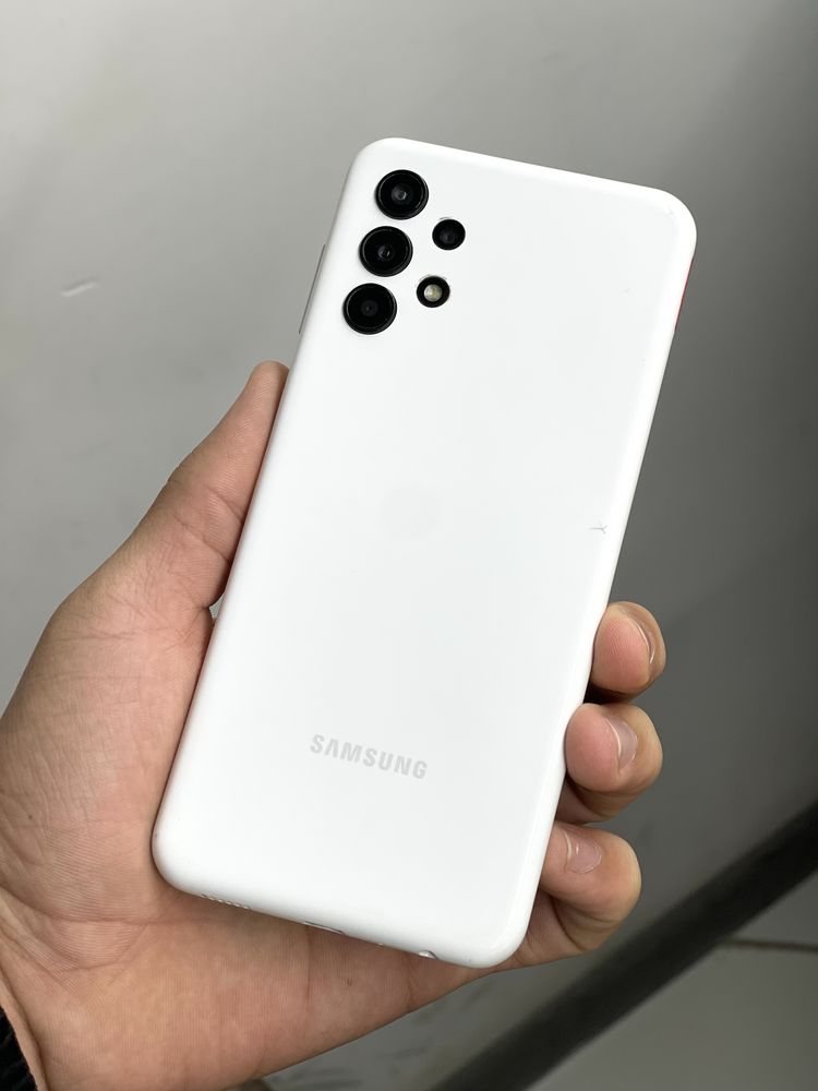 Samsung A13 4/64 telefon sotiladi самсунг А13 телефон